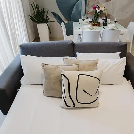 Lejlighed Fl9 Thelodge-sea View W Huge Terrace By Homely